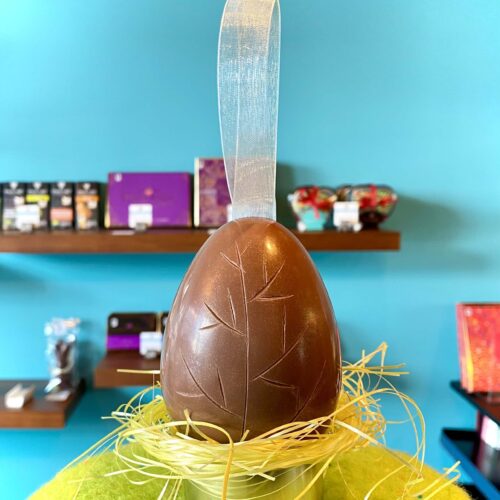 hilde devolder chocolatier easter egg with engraving milk chocolate 10 cm 2024